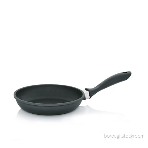 Kela stekpanna med non stick tätning, aluckus, induktionsvänlig, Kerros 4025457115615